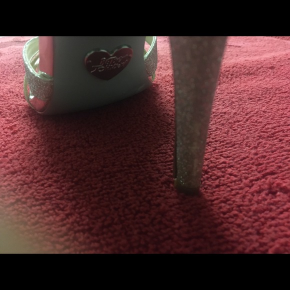 Betsy Johnson heels - Picture 7 of 8